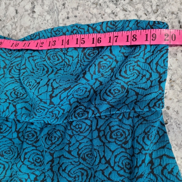 Torrid Size 3 Sleeveless Babydoll Top Teal Blue - Picture 11 of 16